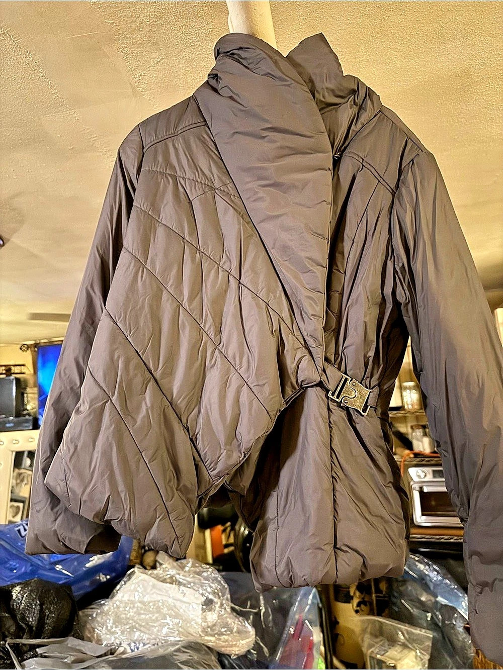 New York & Company high collar Quilted Puffer Jacket in Gray Size Large Like New